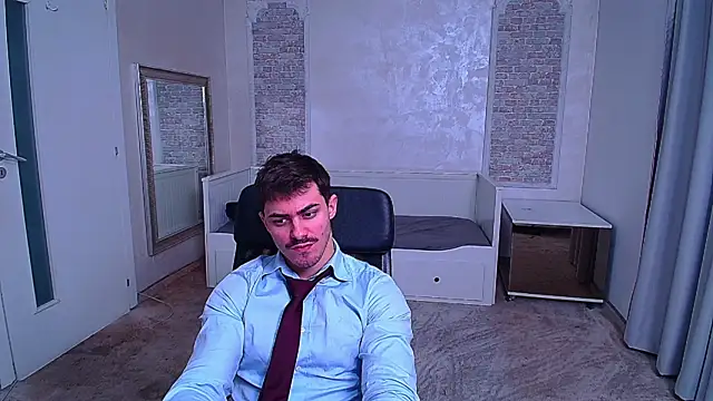 Snapshot of WilsonJules chatting on January 20, 2025, 7:25 pm WilsonJules online show from January 20, 2025, 7:25 pm