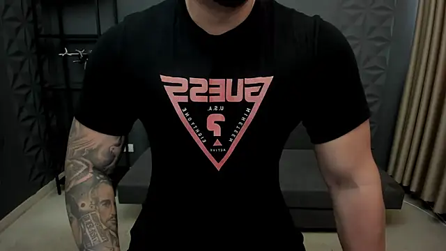 TonyWilcox online show from September 15, 2025, 4:57 am