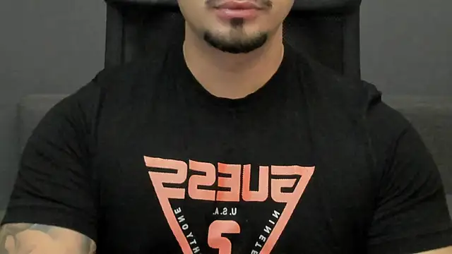 TonyWilcox online show from October 8, 2025, 5:53 am