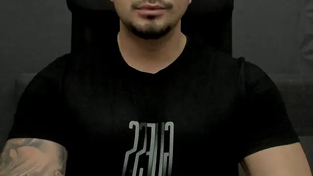 TonyWilcox online show from December 18, 2025, 6:07 am