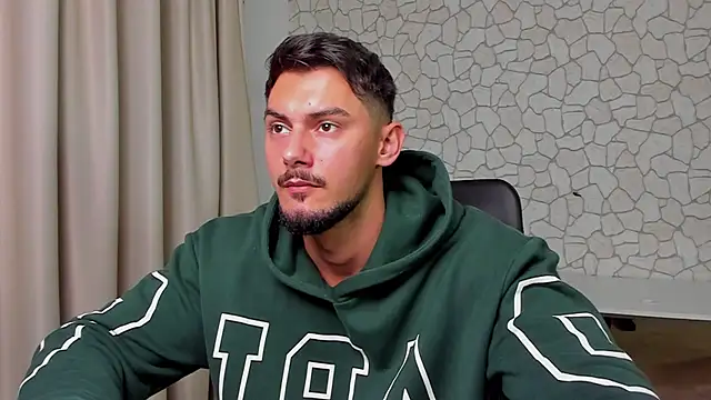 Snapshot of ClintMasters chatting on November 13, 2025, 4:38 am ClintMasters online show from November 13, 2025, 4:38 am