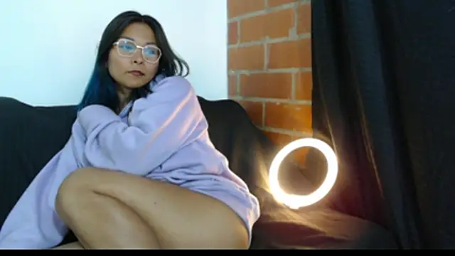 Sofynix online show from June 26, 2026, 7:42 pm