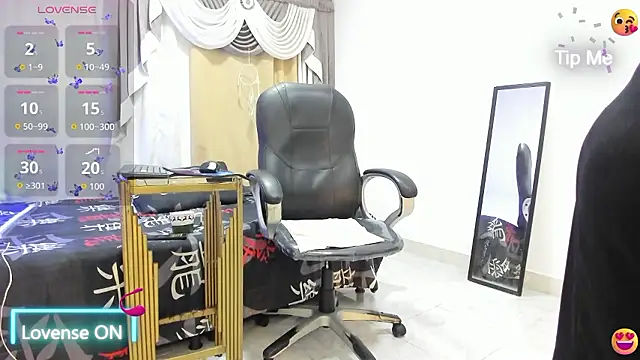 Chanel Doll  online show from January 12, 2026, 10:00 am