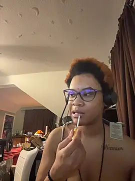 nickytheehawtie online show from March 1, 2026, 8:36 am