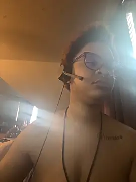 nickytheehawtie online show from February 26, 2026, 5:24 pm