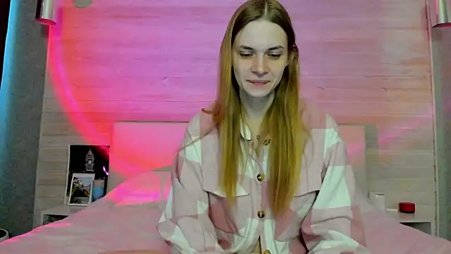 molly hunt  online show from February 27, 2026, 4:01 am