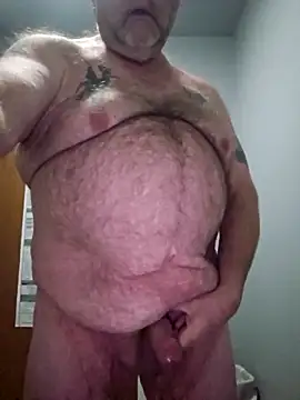 Snapshot of mrwizard4570 chatting on February 1, 2026, 12:47 pm mrwizard4570 online show from February 1, 2026, 12:47 pm