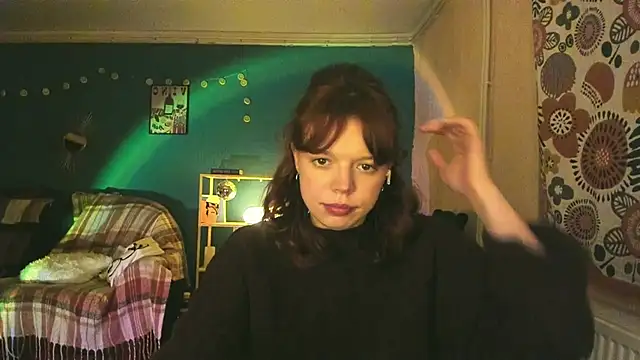 Snapshot of ClancyMorissey chatting on March 6, 2025, 12:10 am ClancyMorissey online show from March 6, 2025, 12:10 am
