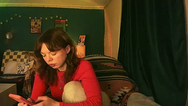 ClancyMorissey online show from November 17, 2025, 8:24 pm