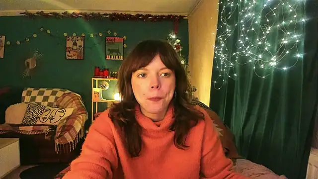 ClancyMorissey online show from December 4, 2025, 6:51 pm