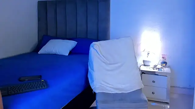 Snapshot of ethan_brown_ chatting on February 3, 2026, 3:48 am ethan brown online show from February 3, 2026, 3:48 am