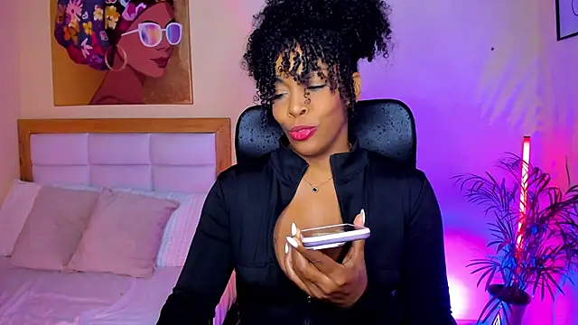 AitanaBrown  online show from March 8, 2026, 2:20 pm