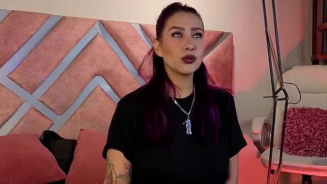 Snapshot of _kelly_hous36 chatting on November 11, 2025, 12:33 pm kelly hous36 online show from November 11, 2025, 12:33 pm