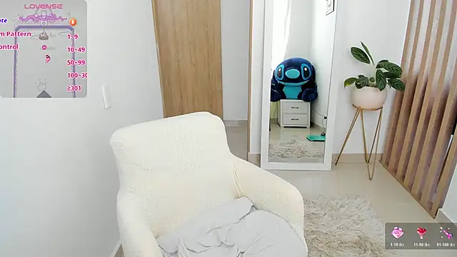 Katysmith26 online show from April 7, 2026, 4:31 pm