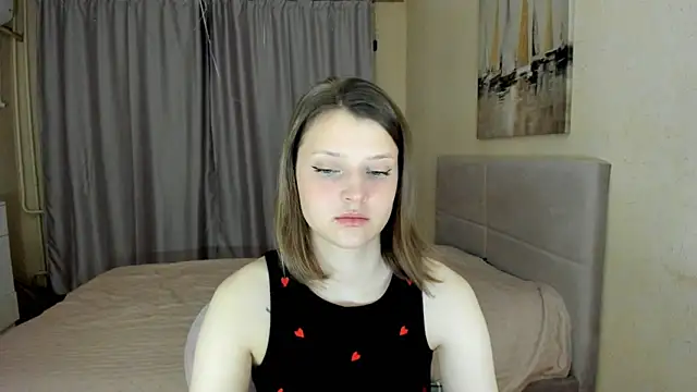 SoniNesti online show from October 23, 2025, 2:38 pm