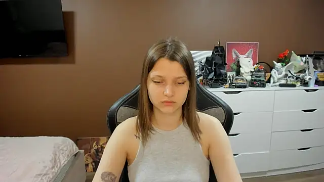 Snapshot of SoniNesti chatting on May 28, 2026, 3:29 pm SoniNesti online show from May 28, 2026, 3:29 pm