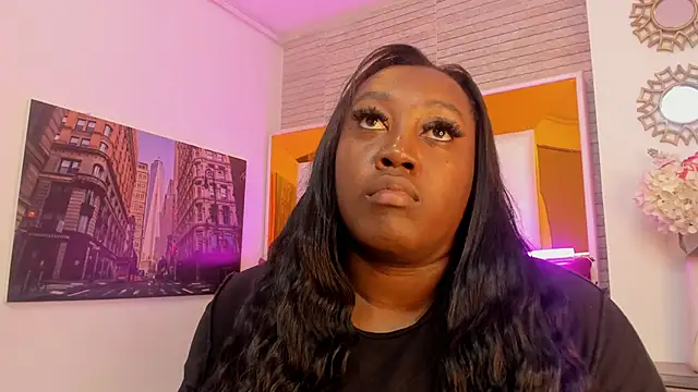 Snapshot of ShaniaBrownn chatting on November 28, 2025, 7:47 pm ShaniaBrownn online show from November 28, 2025, 7:47 pm