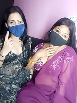 cutee  crazy online show from November 7, 2025, 6:01 pm