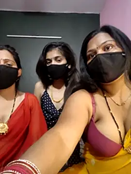 cutee  crazy online show from February 26, 2026, 2:28 pm