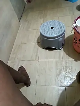 Snapshot of mkmony chatting on March 16, 2026, 5:48 pm mkmony online show from March 16, 2026, 5:48 pm