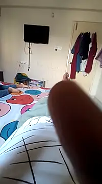 Snapshot of mkmony chatting on March 21, 2025, 10:06 am mkmony online show from March 21, 2025, 10:06 am