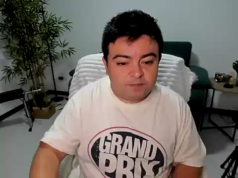 Snapshot of naughty_bear chatting on September 28, 2025, 2:40 am naughty bear online show from September 28, 2025, 2:40 am