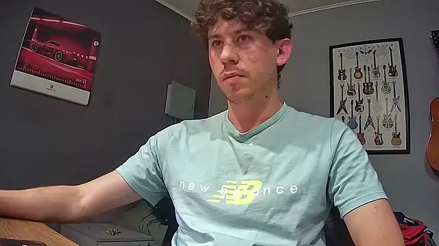 Snapshot of saint_not chatting on October 16, 2025, 8:28 pm saint not online show from October 16, 2025, 8:28 pm