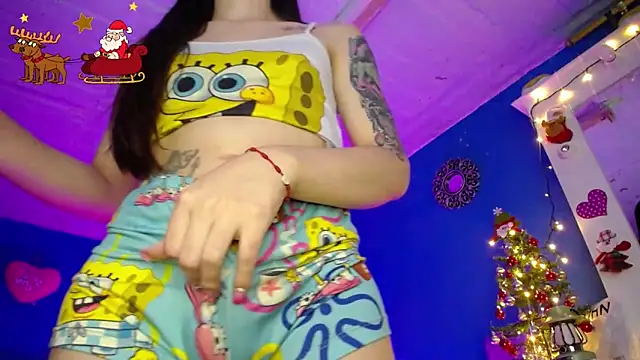 Snapshot of Lunahoney1 chatting on December 10, 2024, 7:32 pm Lunahoney1 online show from December 10, 2024, 7:32 pm