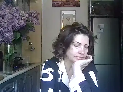 Baby-Matilda online show from May 9, 2026, 6:28 am