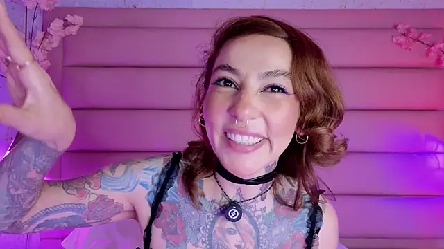 Evangelyne 1 online show from April 10, 2026, 3:41 pm