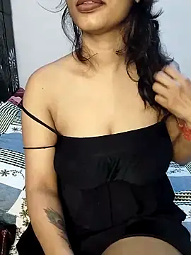 SEXY-MAHI- online show from March 12, 2025, 10:17 pm