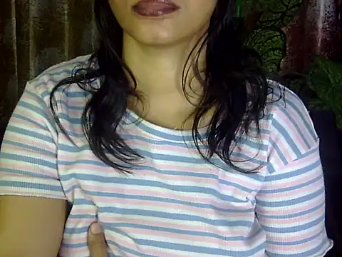 SEXY-MAHI- online show from March 22, 2025, 7:09 pm