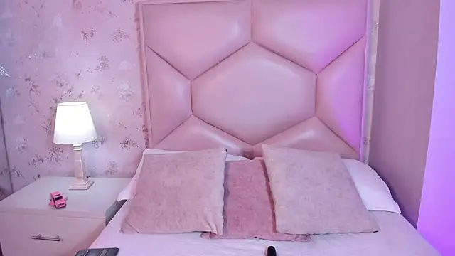 ambar sullivan online show from January 8, 2026, 11:38 am