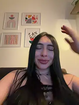 isabella jade online show from January 13, 2026, 10:35 pm