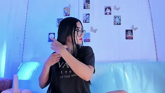 ineedmydaddy  online show from June 5, 2026, 12:48 am