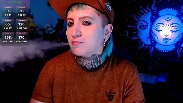 Marieblueeyes online show from March 19, 2025, 6:35 am