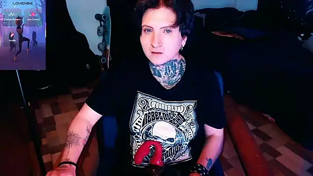 Marieblueeyes online show from October 12, 2025, 2:35 am