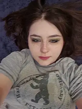 Snapshot of Yammy_Yumi chatting on June 27, 2026, 2:23 pm Yammy Yumi online show from June 27, 2026, 2:23 pm