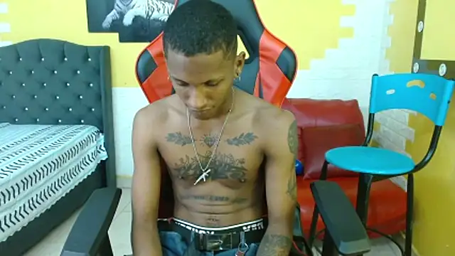 ManSant online show from October 31, 2025, 3:19 pm