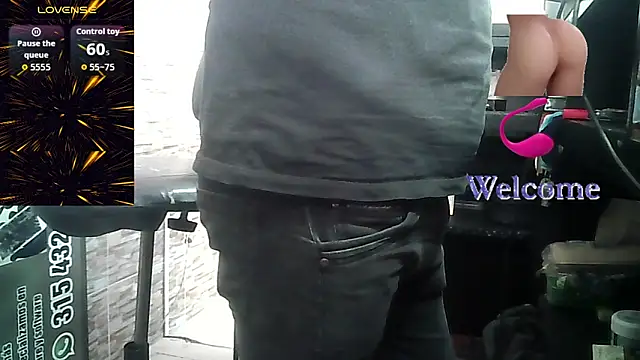 Snapshot of SexDiffrent chatting on October 21, 2025, 6:29 pm SexDiffrent online show from October 21, 2025, 6:29 pm