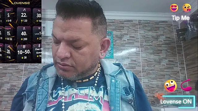 Snapshot of SexDiffrent chatting on November 15, 2025, 4:00 pm SexDiffrent online show from November 15, 2025, 4:00 pm