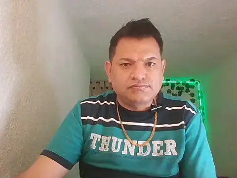 SexDiffrent online show from May 13, 2026, 7:54 pm