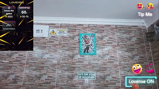 Snapshot of SexDiffrent chatting on November 12, 2025, 5:39 pm SexDiffrent online show from November 12, 2025, 5:39 pm