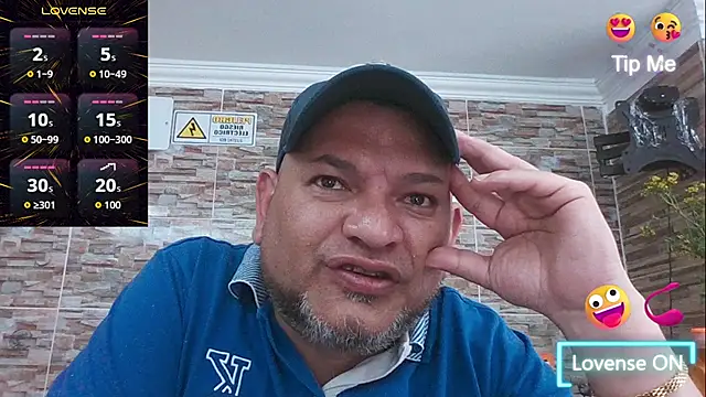 Snapshot of SexDiffrent chatting on November 13, 2025, 4:33 pm SexDiffrent online show from November 13, 2025, 4:33 pm