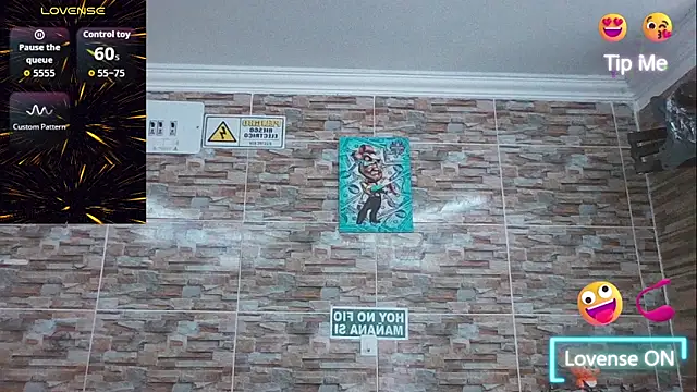 Snapshot of SexDiffrent chatting on November 9, 2025, 4:44 pm SexDiffrent online show from November 9, 2025, 4:44 pm