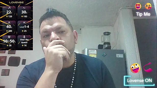 Snapshot of SexDiffrent chatting on November 20, 2025, 8:09 pm SexDiffrent online show from November 20, 2025, 8:09 pm