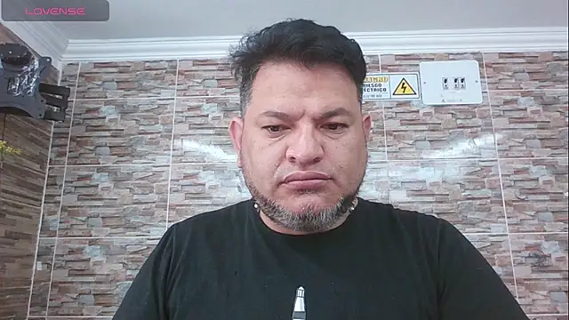 Snapshot of SexDiffrent chatting on October 29, 2025, 3:00 pm SexDiffrent online show from October 29, 2025, 3:00 pm