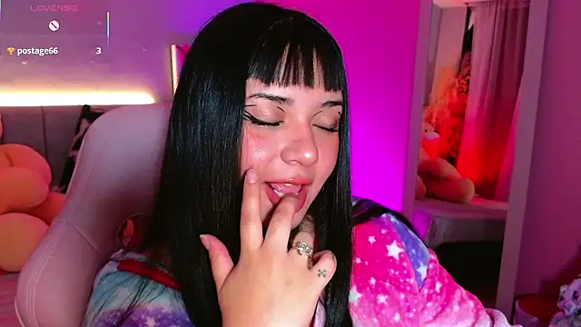 kim blake online show from March 6, 2025, 12:52 pm