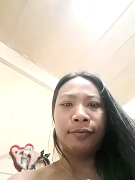 KinkyKit May online show from March 9, 2025, 7:12 am