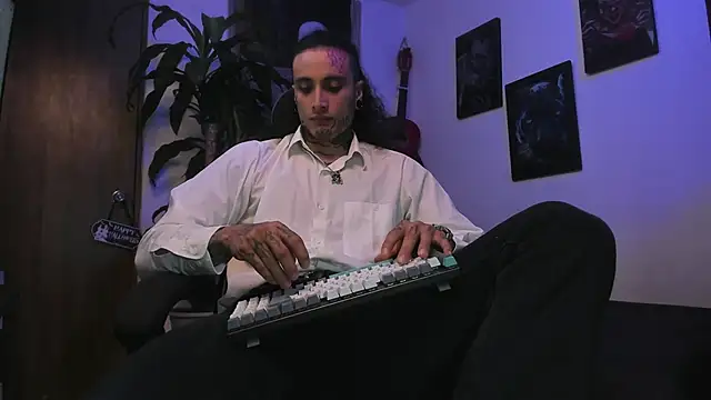 Ryuk it online show from October 18, 2025, 2:19 pm